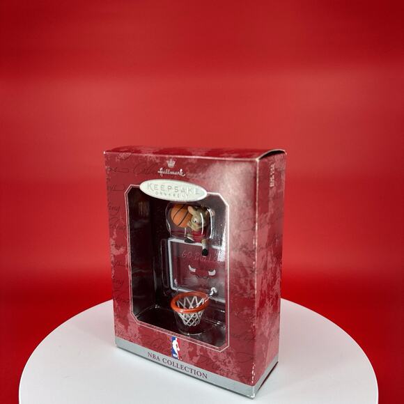 1998 NBA Collection - Chicago Bulls Ornament - Picture 4 of 16